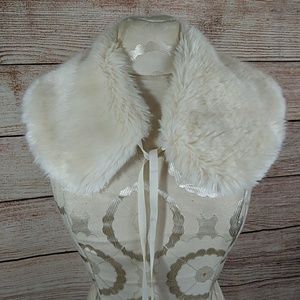 Jack Wills faux fur collar